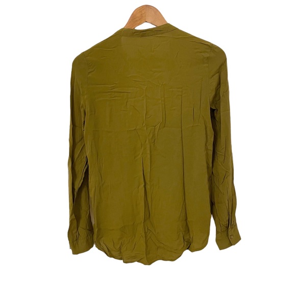 Flowy hi lo olive green blouse, soft and light weight - Picture 3 of 5